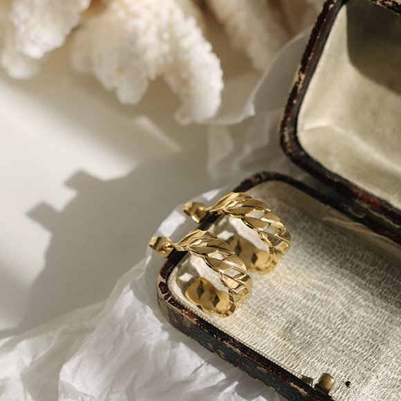 NEW 18K Gold Plated Braided Round Hoop Earrings 0 - Picture 3 of 10